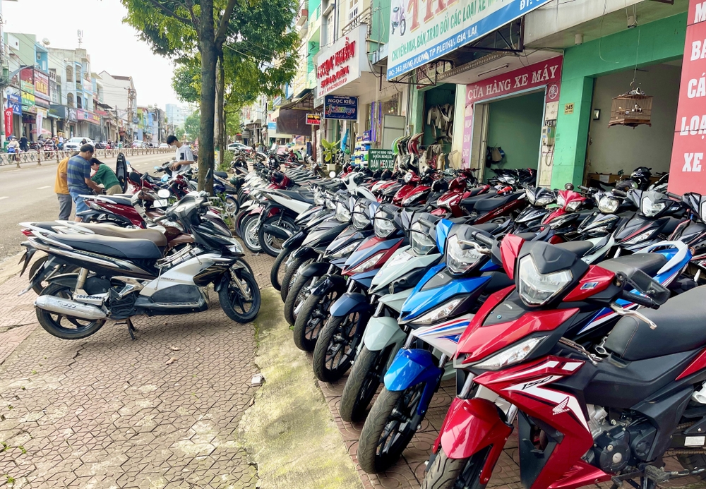10 kỹ năng đi xe máy an toàn, Thuê xe máy Tuy Hoà Phú Yên (1)