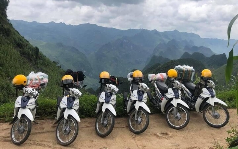 10 kỹ năng đi xe máy an toàn, Thuê xe máy Tuy Hoà Phú Yên (3)
